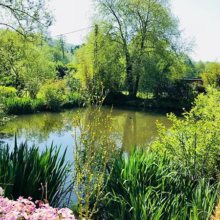 Bed & Breakfast Domaine Le Hetrey 3*