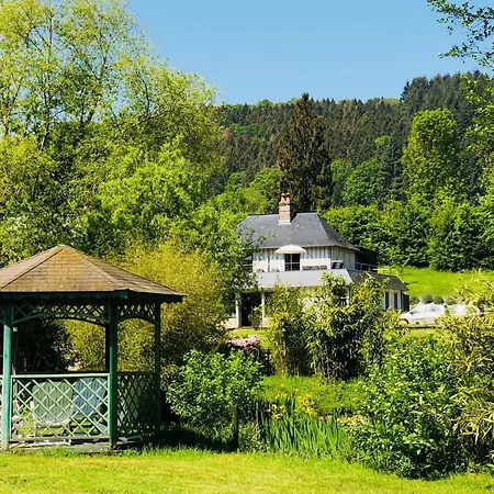 Domaine Le Hetrey Bed & Breakfast Toutainville